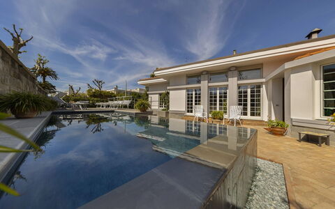 Villa Clara: Die Architektur, Zuhause, Schwimmbad, Verbundwerkstoff, Estate, Water Feature, Villa, Resort, Villa, Eco Hotel