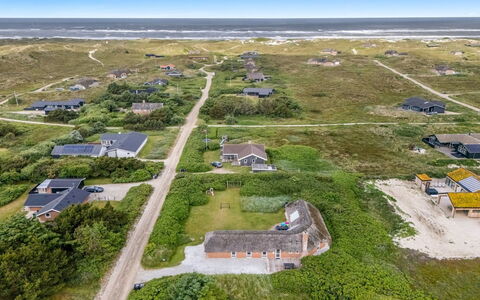 Janne - from the Sea: Resort, Estate, Hazienda, Balkon, Ferienort, Schwimmbad, Hotel, Strandresort, Landscaping