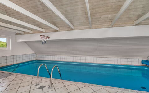 Janne - from the Sea: Resort, Estate, Hazienda, Balkon, Ferienort, Schwimmbad, Hotel, Strandresort, Landscaping