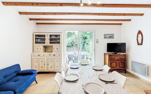 Maison Clos de Kermilienne: Resort, Estate, Hazienda, Balkon, Ferienort, Schwimmbad, Hotel, Strandresort, Landscaping