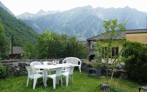 Casa Töira: Resort, Hotel, Ferienort