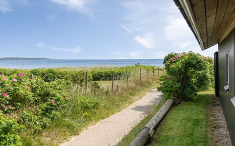 Wiebke - 50M from the Sea: Meer, Küsten Und Ozeanische Forms, Küste, Ozean, Ufer, Klang, Bucht, Tropen, Strand, Walkway