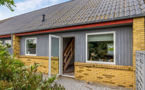 Lotte - 1.5Km from the Sea: Resort, Hotel, Ferienort