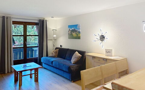 Mellau Appartments: Möbel, Interior Design, Flooring, Zimmer, Couch, Fussboden, Decke, Wohnzimmer, Wohnung, Stuhl