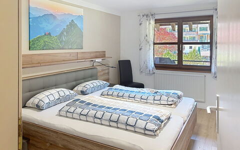 Mellau Appartments: Möbel, Interior Design, Bett, Schlafzimmer, Holz, Flooring, Zimmer, Fussboden, Bettdecke, Bedding