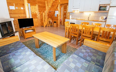 Tiira: Holz, Hütte, Resort, Blockhaus, Planke, Hartholz, Holzbeize, Holz, Hütte, Eco Hotel