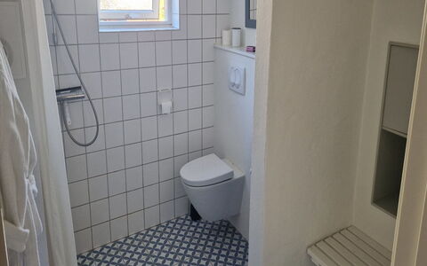 Sunaj - 350M from the Sea: Badezimmer, Wand, Armatur, Toilette, Flooring, Toilleten Sitz, Fussboden, Interior Design, Installation, Fliese