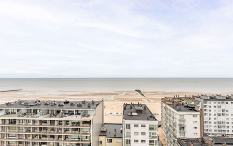 Oostende 937: Himmel, Daytime, Horizont, Landschaft, Wohnung, Eigentumswohnung, Morgen, Meer, Sonnenlicht