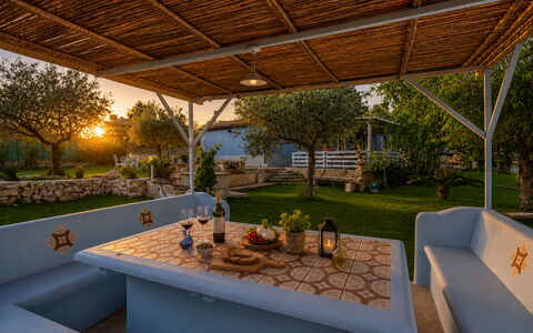 Villa le 2 Emme: Möbel, Stuhl, Gartenmöbel, Tabelle, Resort, Schatten, Garten, Hinterhof, Tisch Im Freien, Terrasse