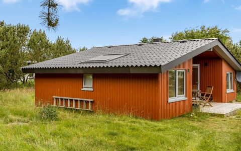 Tuija - 2.8Km from the Sea: Holz, Möbel, Stuhl, Meer, Wohnung, Balkon, Ozean, Schatten, Gartenmöbel, Holzbeize
