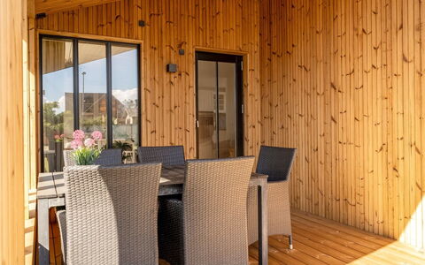 Ensio - 750M from the Sea: Holz, Möbel, Stuhl, Meer, Wohnung, Balkon, Ozean, Schatten, Gartenmöbel, Holzbeize
