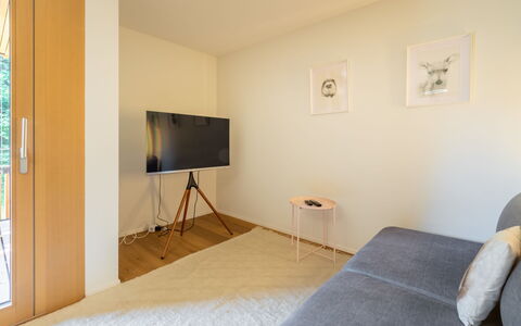 Vallada 11-06: Flooring, Fussboden, Interior Design, Wand, Holz, Möbel, Zimmer, Holzboden, Beleuchtung, Decke