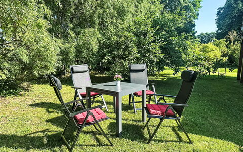 Schlönis Koppelblick: Möbel, Gartenmöbel, Stuhl, Tabelle, Tisch Im Freien, Garten, Klappstuhl, Terrasse, Rasen, Garten