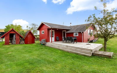 Aslak - 25M from the Sea