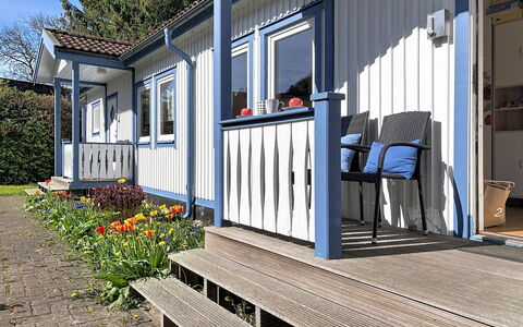 Wiek 200: Holz, Tür, Abstellgleis, Zuhause, Veranda, Verbundwerkstoff, Hütte, Deck, Schatten, Garten