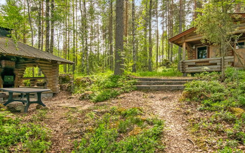 Kotila: Möbel, Gartenmöbel, Stuhl, Schatten, Tisch Im Freien, Zimmerpflanze, Terrasse, Garten, Design, Balkon
