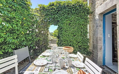 Keryargon: Möbel, Gartenmöbel, Stuhl, Schatten, Tisch Im Freien, Zimmerpflanze, Terrasse, Garten, Design, Balkon