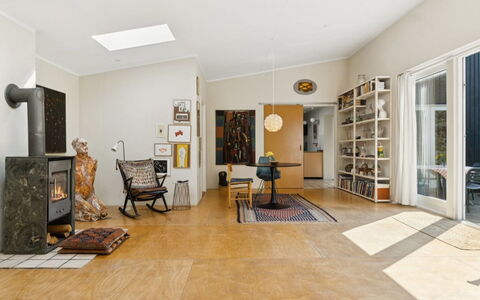 Verna - 450M from the Sea: Möbel, Stuhl, Interior Design, Tabelle, Zimmer, Holzbeize, Balkon, Decke, Eco Hotel, Hartholz