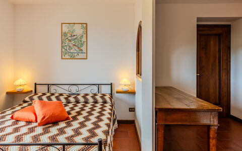 Casa Giamba: Interior Design, Möbel, Bett, Schlafzimmer, Flooring, Fussboden, Wand, Zimmer, Holz, Bettdecke