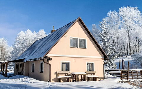Babí: Wohngebiet, Wohnung, Estate, Resort, Villa, Balkon, Villa, Schwimmbad