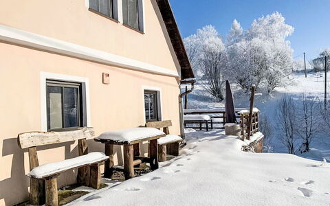 Babí: Wohngebiet, Wohnung, Estate, Resort, Villa, Balkon, Villa, Schwimmbad