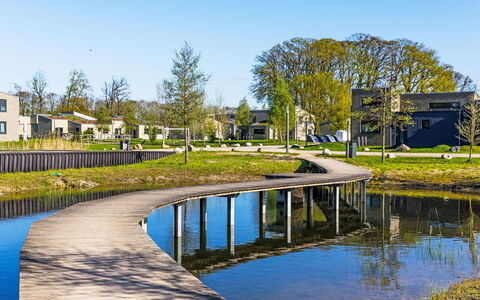 Krosse Krabbe: Wohngebiet, Wohnung, Estate, Resort, Villa, Balkon, Villa, Schwimmbad
