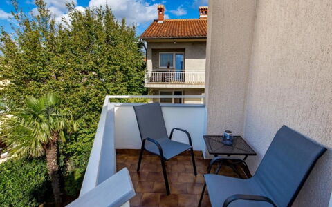 Rebeka: Wohngebiet, Wohnung, Estate, Resort, Villa, Balkon, Villa, Schwimmbad