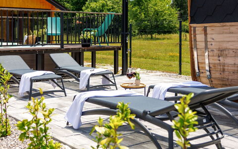 Ivica: Wohngebiet, Wohnung, Estate, Resort, Villa, Balkon, Villa, Schwimmbad