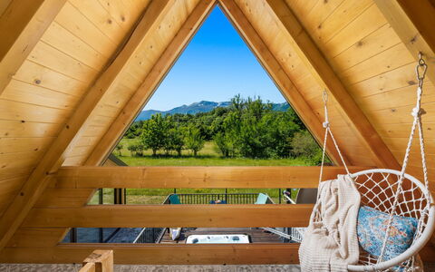 Ivica: Wohngebiet, Wohnung, Estate, Resort, Villa, Balkon, Villa, Schwimmbad