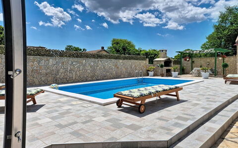 Denis: Wohngebiet, Wohnung, Estate, Resort, Villa, Balkon, Villa, Schwimmbad
