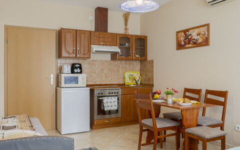 Patti 2: Wohngebiet, Wohnung, Estate, Resort, Villa, Balkon, Villa, Schwimmbad