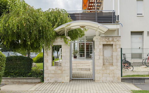 Patti 2: Wohngebiet, Wohnung, Estate, Resort, Villa, Balkon, Villa, Schwimmbad