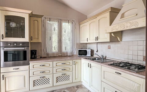 Orto di Silvia: Wohngebiet, Wohnung, Estate, Resort, Villa, Balkon, Villa, Schwimmbad