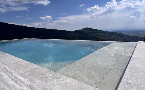 Villa Maddalena alla Guglielmesca: Verbundwerkstoff, Schwimmbad, Beton, Fliese, Flagstone