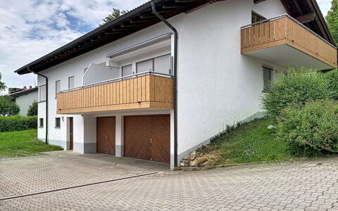 Voe Sonnhalde: Wohnung, Die Architektur, Wohngebiet, Eigentumswohnung, Verbundwerkstoff, Urban Design, Balkon, Mischnutzung, Schatten