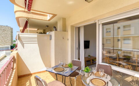 Nice: Wohnung, Die Architektur, Wohngebiet, Eigentumswohnung, Verbundwerkstoff, Urban Design, Balkon, Mischnutzung, Schatten