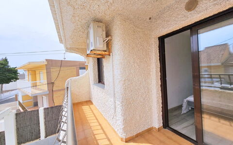Sweet Home Cabo de Palos: Wohnung, Die Architektur, Wohngebiet, Eigentumswohnung, Verbundwerkstoff, Urban Design, Balkon, Mischnutzung, Schatten