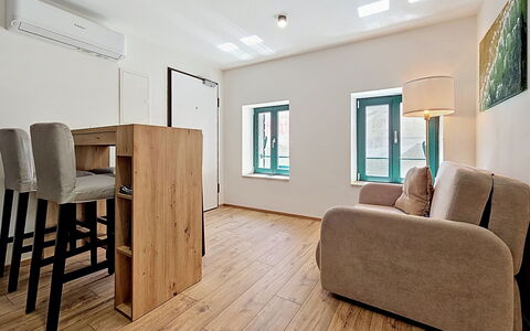 Dalmatica: Wohnung, Die Architektur, Wohngebiet, Eigentumswohnung, Verbundwerkstoff, Urban Design, Balkon, Mischnutzung, Schatten