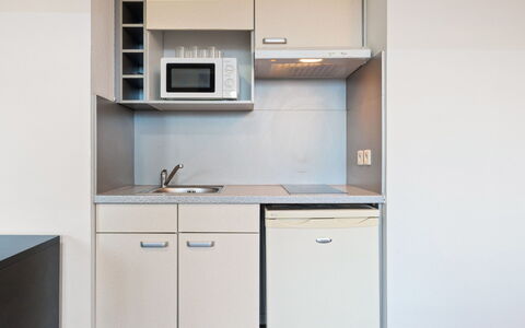 Virginia: Gebäude, Wand, Fenster, Wohngebiet, Nachbarschaft, Fassade, Haus, \Stadt, Zuhause, Balkon