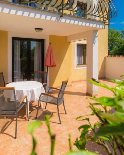 Pied-A-Terre 301.2