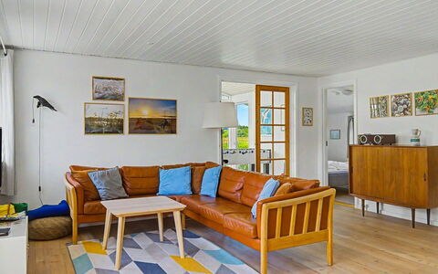 Aderice - 80M from the Sea: Möbel, Interior Design, Flooring, Fussboden, Couch, Holz, Decke, Holzboden, Wohnzimmer, Zimmer