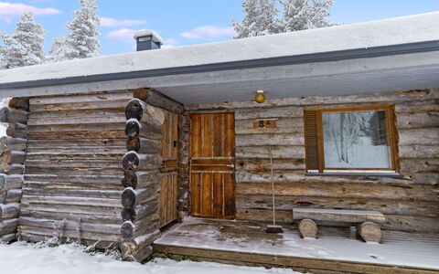 Salla 683: Wohngebiet, Abstellgleis, Schiebefenster, Zaun, Balkon, Auffahrt, Home Fechten, Tor