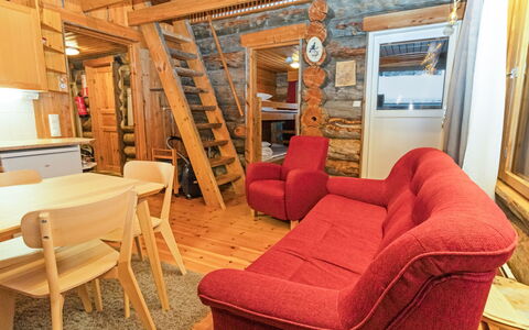 Salla 683: Wohngebiet, Abstellgleis, Schiebefenster, Zaun, Balkon, Auffahrt, Home Fechten, Tor