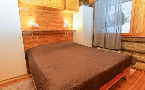 Salla 683: Wohngebiet, Abstellgleis, Schiebefenster, Zaun, Balkon, Auffahrt, Home Fechten, Tor