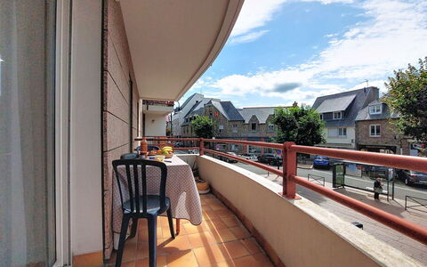 Hotel de Ville: Wohnung, Eigentumswohnung, Balkon