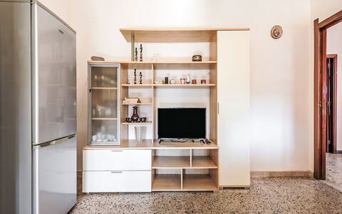 Villetta Luisa: Möbel, Küche & Esszimmer Tisch, Stuhl, Fussboden, Meer, Balkon, Ozean, Resort, Eco Hotel, Esszimmer
