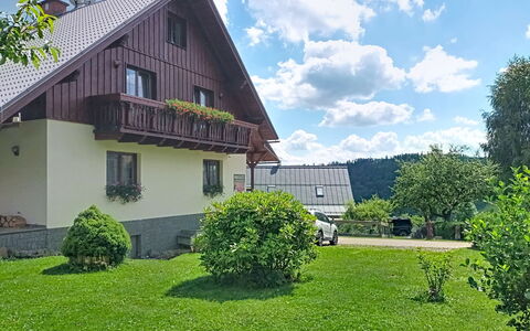 Sylva: Haus, Zuhause, Hütte, Dach, Rasen, Bauernhaus, Garten, Landscaping, Estate, Garten