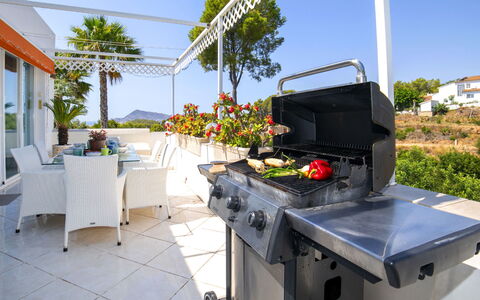Castillo: Grill, Essen, Regenschirm, Resort, Stuhl, Kochen