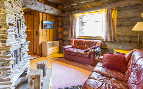 Luostonseita 2: Wohnung, Eigentumswohnung, Mischnutzung, Hotel, Balkon