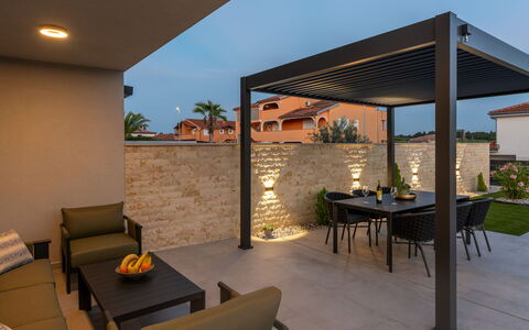 Villa Angelus: Wohnung, Eigentumswohnung, Mischnutzung, Hotel, Balkon